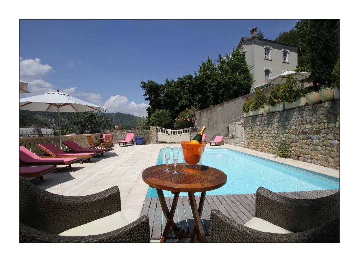 Villa Aimee Luxury Apartments With Heated Pool Vals-les-Bains Kültér fotó